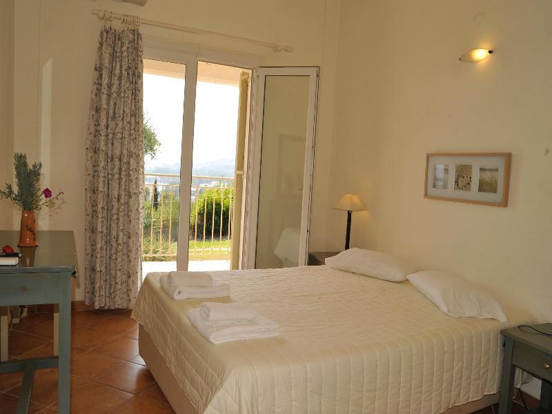 Aparthotel Panorama Hideaway Dassia  Esterno foto